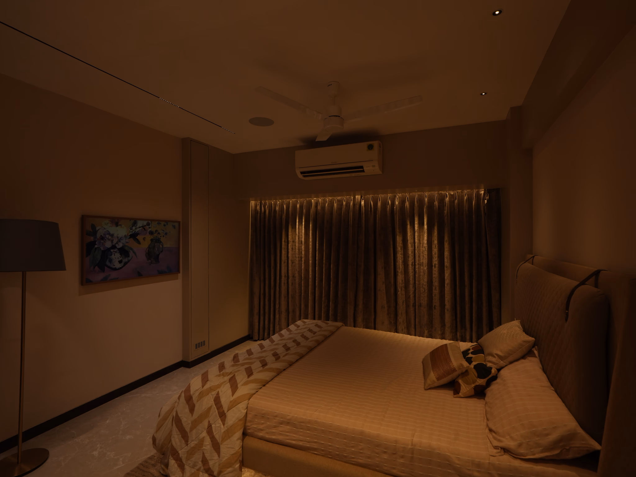 Grand hospitality lighting in a luxury bedroom